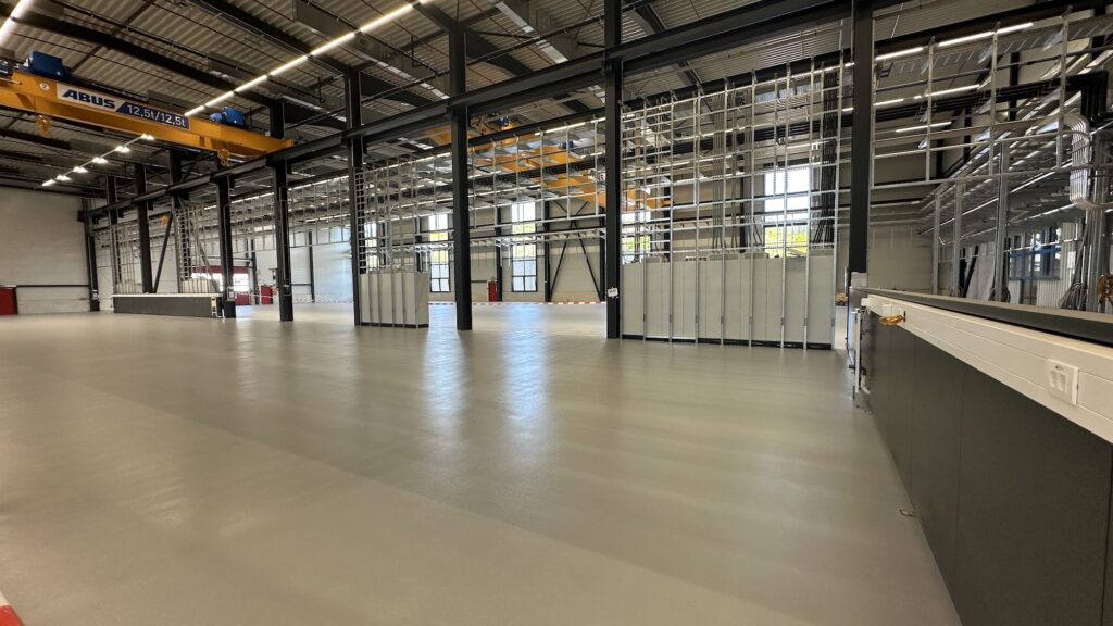 Blick in eine fertige Halle.