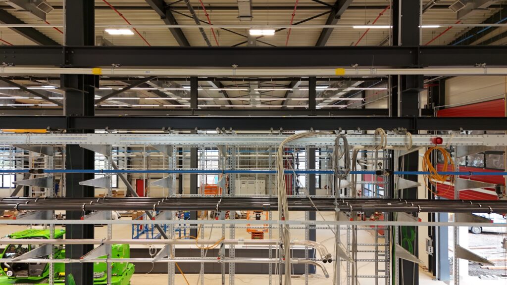 Blick in eine fertige Halle.